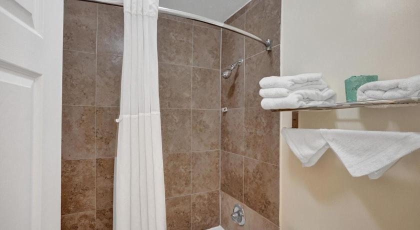 Image of Traditional Suite 2 Double Bed Cityside 17
