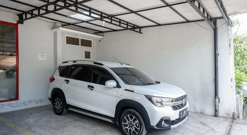 OYO 3170 Songo Residence photo