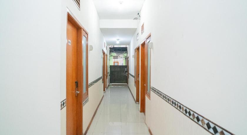 RedDoorz near Flyover Arjosari Malang – Malang, MO