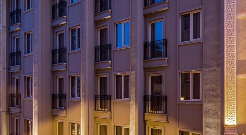 Marius Hotel - image 11