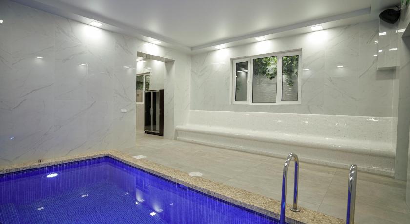 Milan Hotel photo