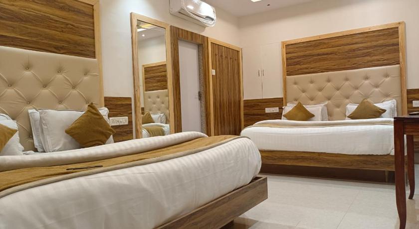 HOTEL GOLDEN VEENA- MOUNT ABU- 1 km FROM NAKKI LAKE — Hotel in Mount Abu