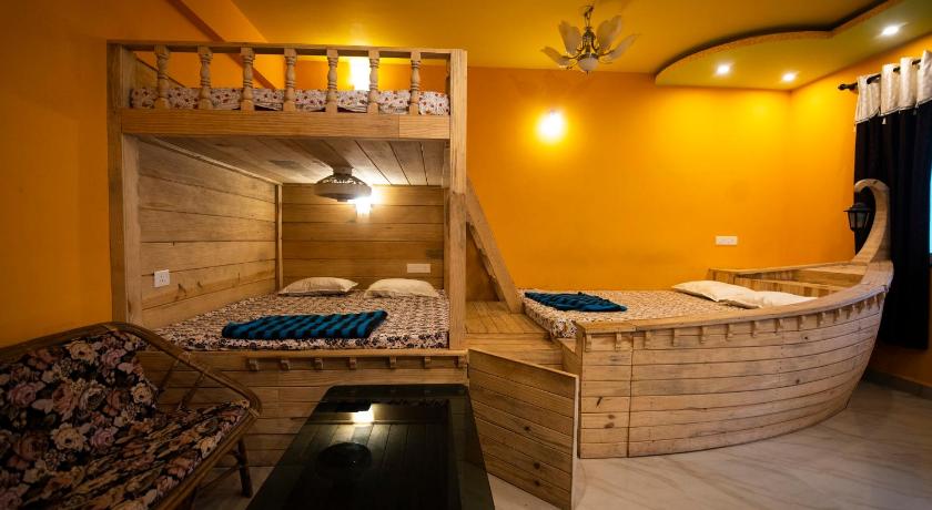 Image of T Villa Luxury Quadruple Room 6
