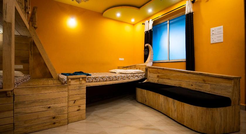 Image of T Villa Luxury Quadruple Room 4