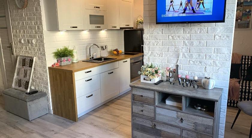 Apartment in Gdansk near Brzezno Pier - image 5