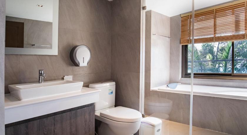 Image of Suite with Sea View 2