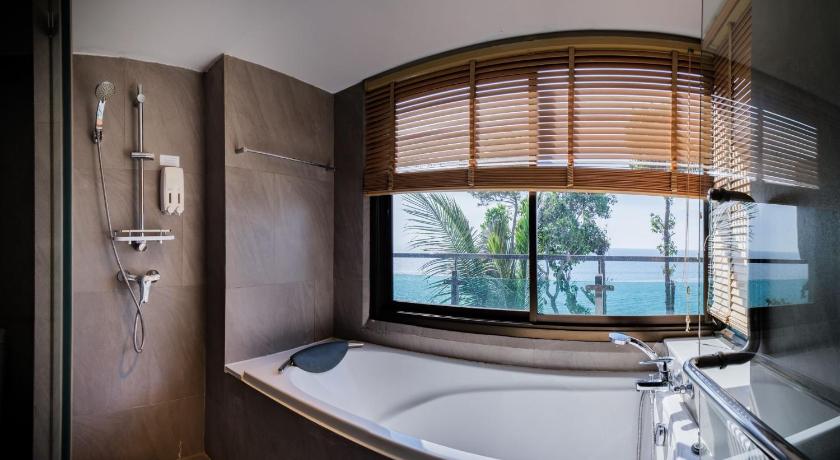Cliff Lanta Suite - image 34