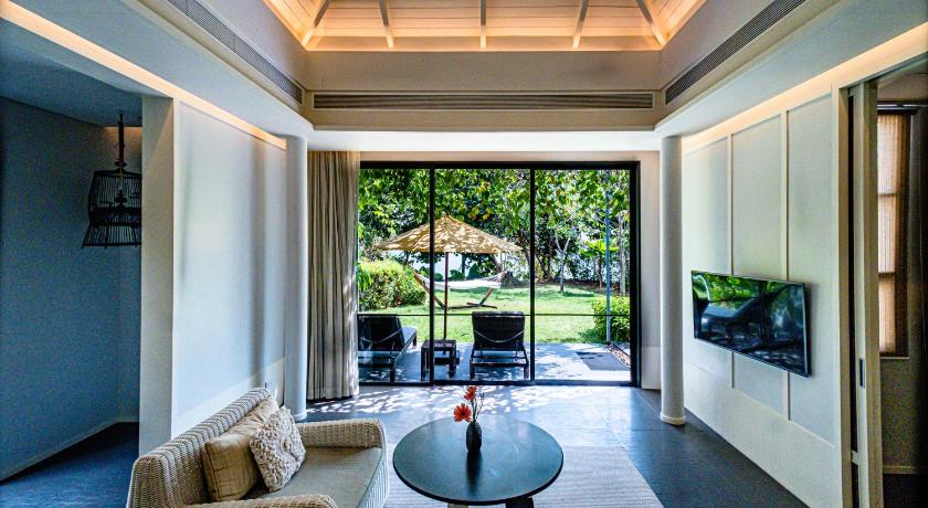 Image of Villa - Beach Front 6