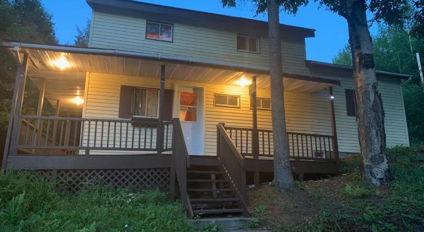 Chalet Trois Montagnes — Hotel in Mont-Tremblant (QC)