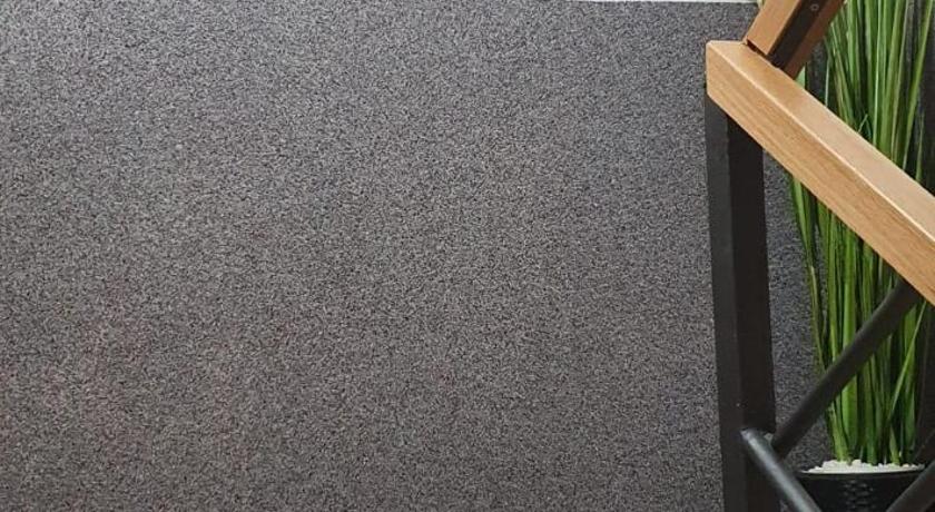 ノヴスカ Apartman Dabrovic 4つ星 ゲストハウス プール