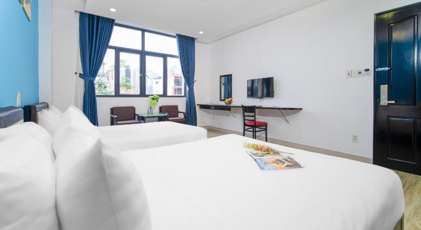 Image of Suite family 1