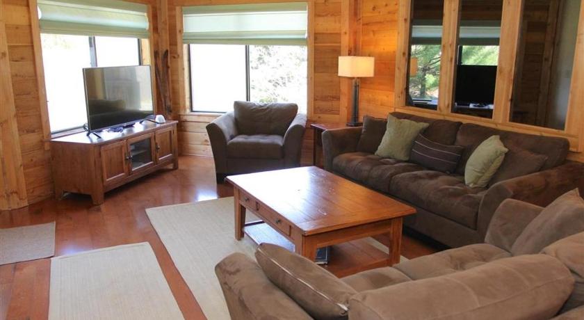 챔피언 Seven Springs 1 Bedroom Premium Condo, Ski In Ski Out condo 4성급 숙소 객실