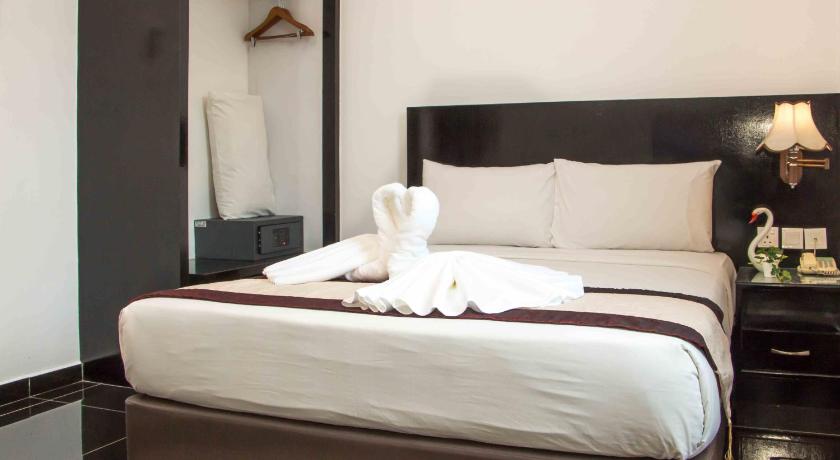 Image of Superior Room 3
