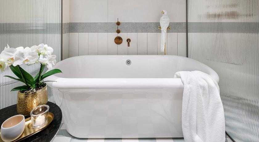 Image of Suite 2
