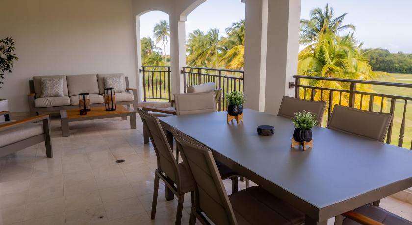 The Country Club Residences at Grand Reserve photo