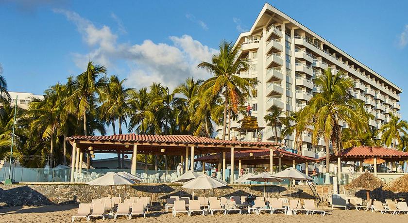 Hotel Krystal Ixtapa photo