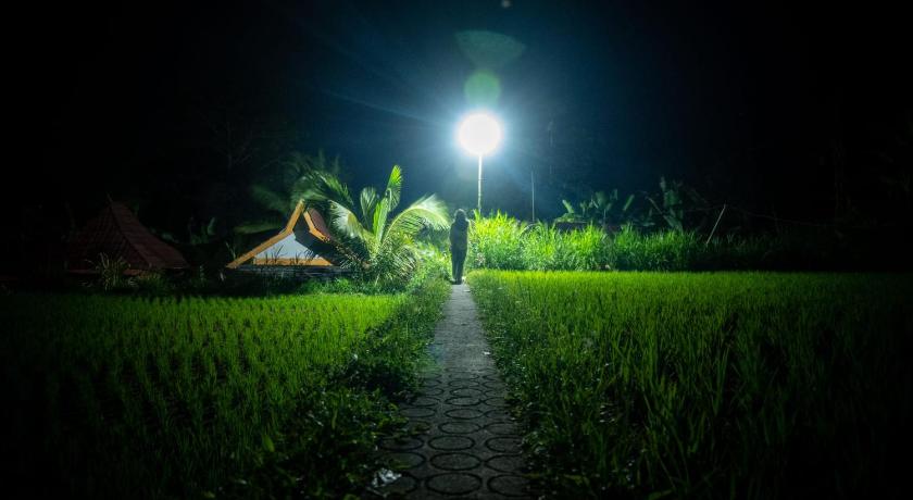 Wina Wani Bungalows Tetebatu photo