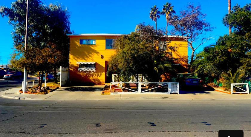 The Yellow Penthouse LLC