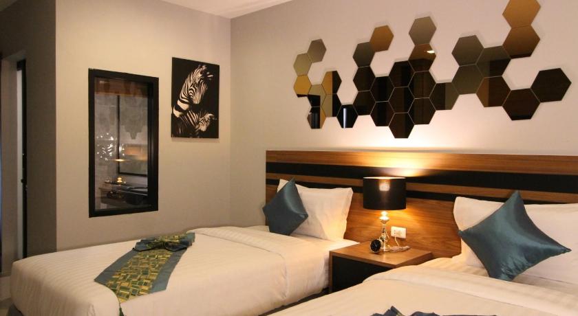 Image of Superior Twin Room 5