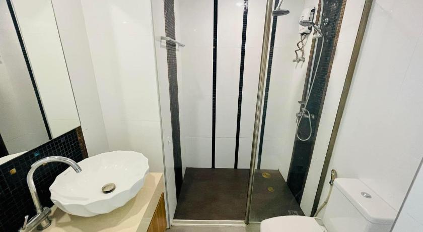 Image of Two Bedroom Apartment 9