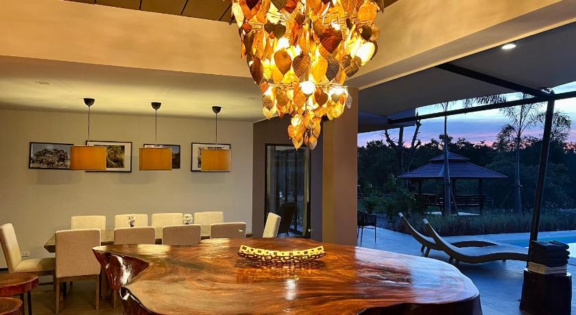 华欣 / 七岩 I love phants Lodge 3星级 酒店 餐厅