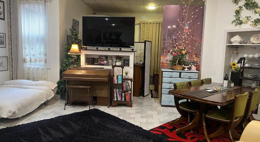 Unique CBD home photo