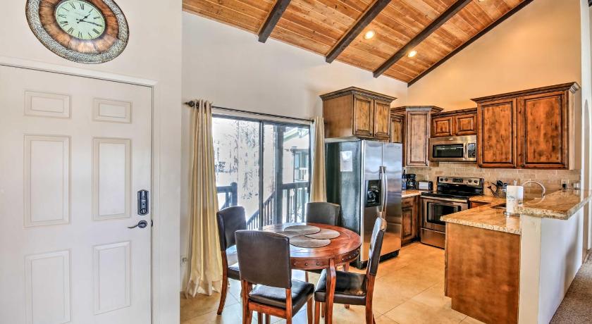 Updated Condo Next to Pinetop Lakes Country Club! photo