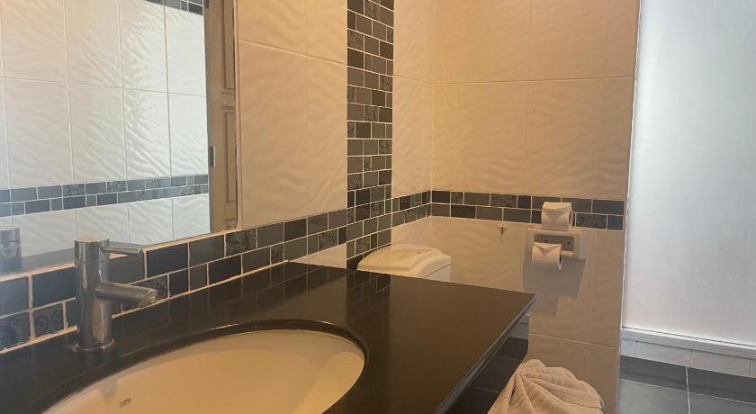Image of Family Suite 2
