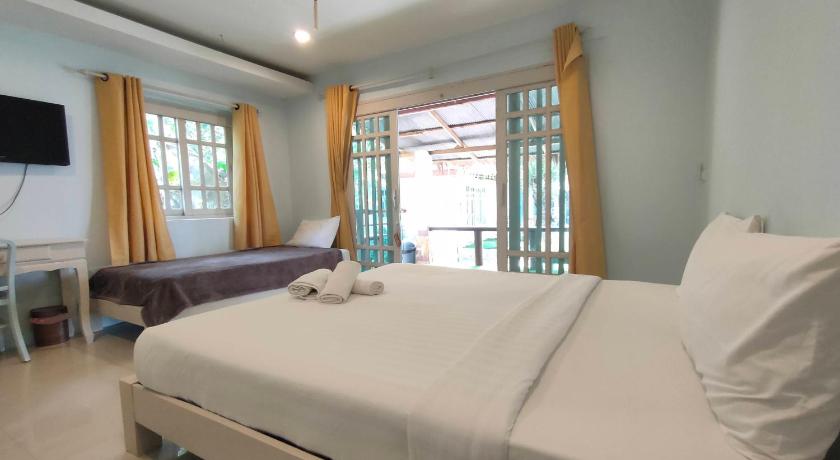 Image of Twins Room Sea View 2