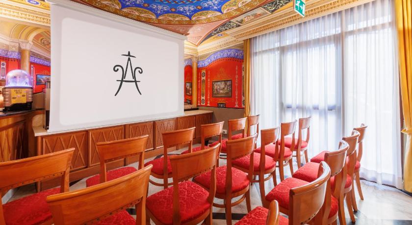 Rome Hotel Amalfi 3-Star Hotel lobby