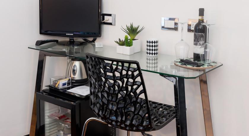 Image of Basic Double  or Twin Room 6