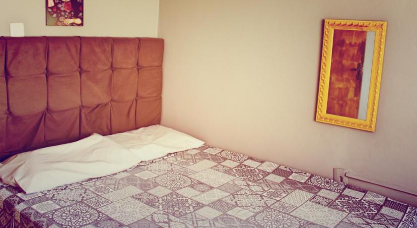 Image of Large Double or Twin Room 0