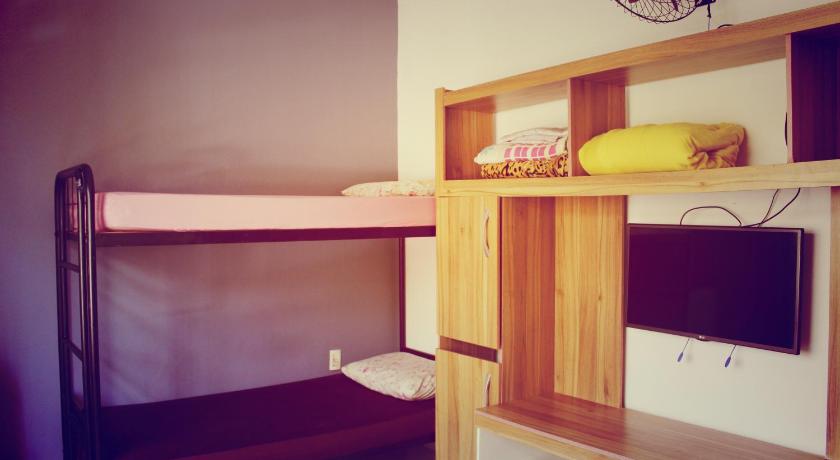 Image of Family Room with Shared Bathroom 0