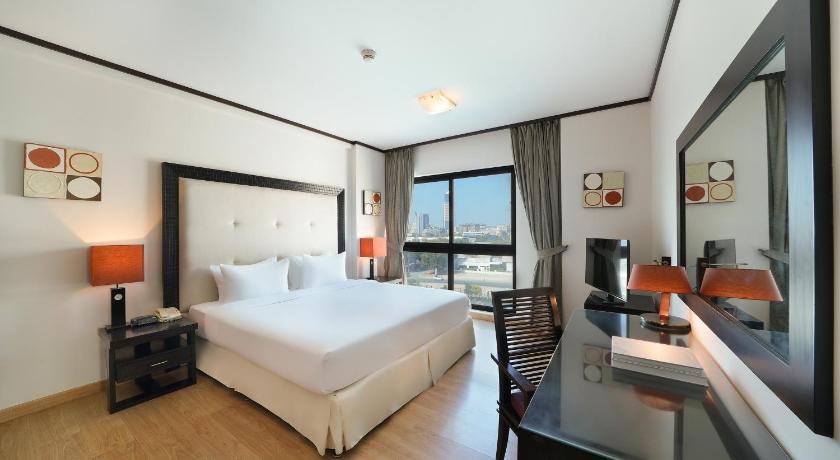 Park Apartments Dubai, an Edge By Rotana Hotel photo