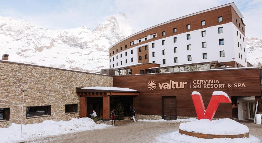 Valtur Cristallo Ski Resort, Dependance Cristallino — Hotel in Valtournenche