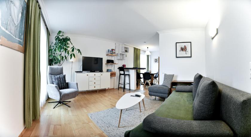 Ferienwohnung in der Sonnenstadt Lienz — Hotel in Lienz
