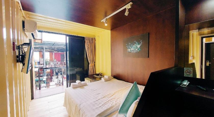 Image of Standard Double Room Non-Smoking 2
