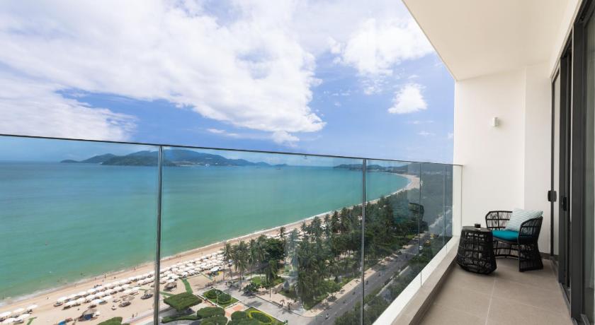 Image of 1-Bedroom Ocean View with Balcony 13