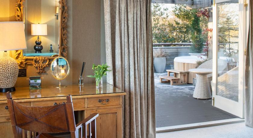 Image of Junior Suite 9