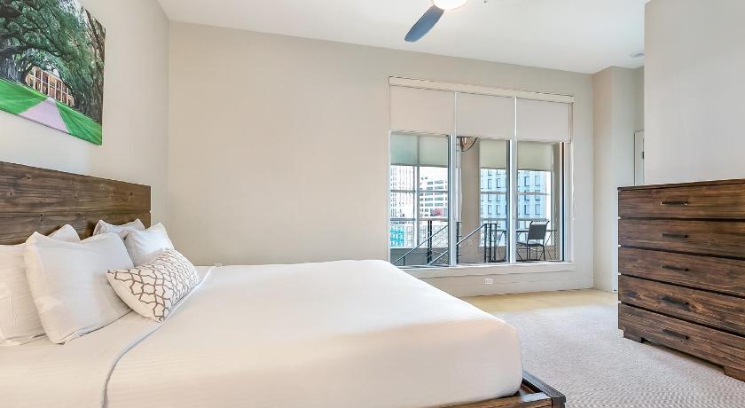 Modern Condos Close to City Attractions photo