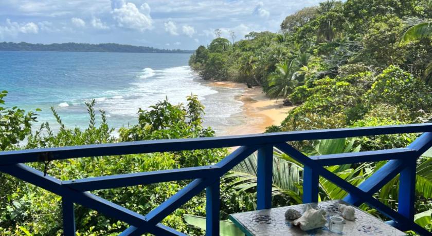 Tesoro Escondido Ecolodge Cabinas photo