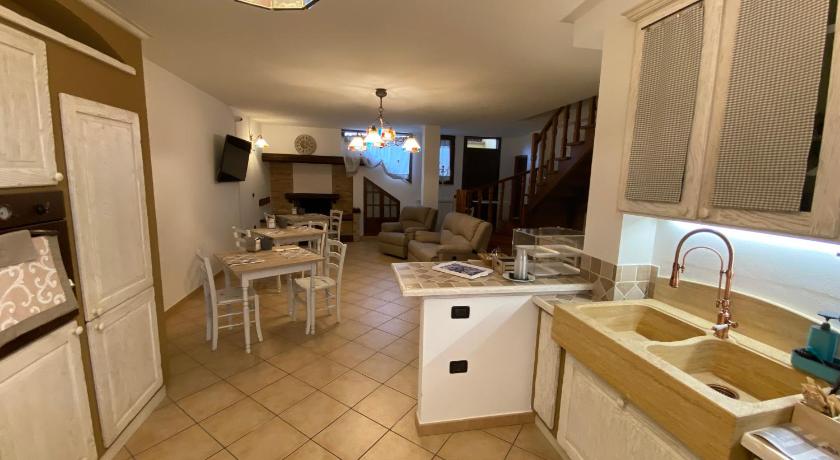 Assisi BELLA ASSISI B & B 4-Star Hotel lobby