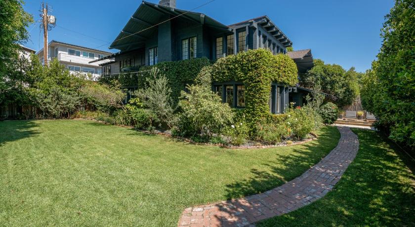 Venice Beach House photo