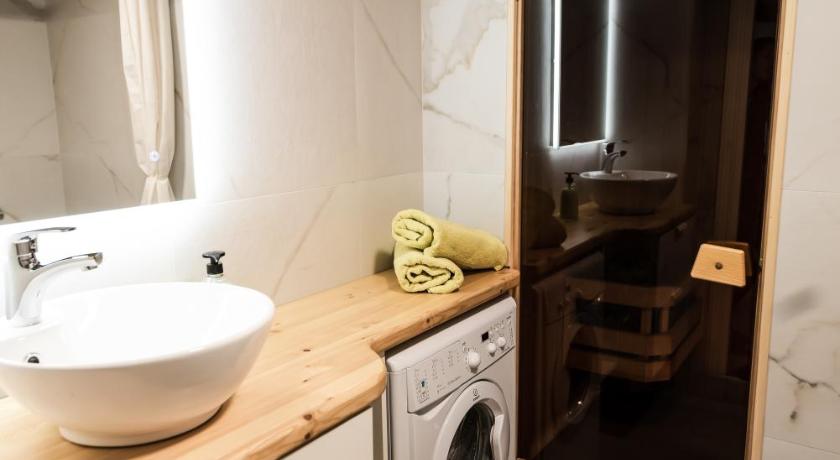 Cabin Guesthouse photo