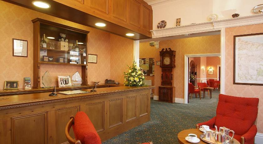 Saxonville Hotel photo