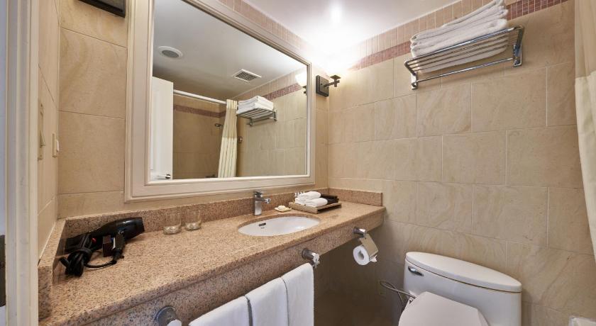 Family Suite 2 Bedroom with Kitchenette (Family Suite 2 bedroom with Kitchenette)の画像 2