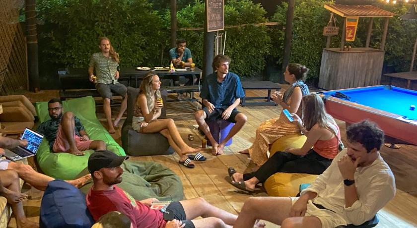YoYo Surf Hostel Ahangama — Hotel in Mirissa