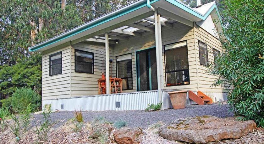 Banksia Lake Cottages In Pennyroyal Room Deals Photos Reviews