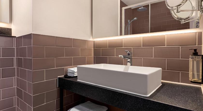 Image de Chambre Double Standard avec Canapé-Lit Simple (Standard Double Room with Single Sofa Bed) 2