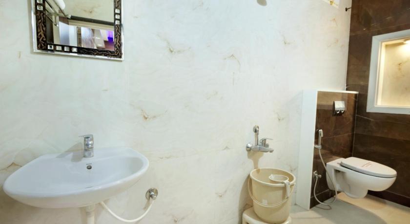 Mannars Deluxe Lodge photo